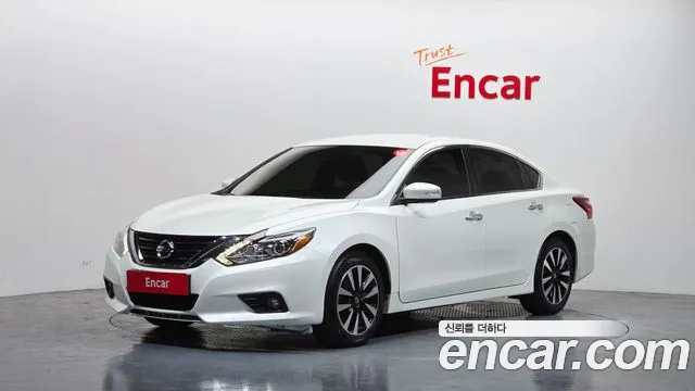 Nissan Altima