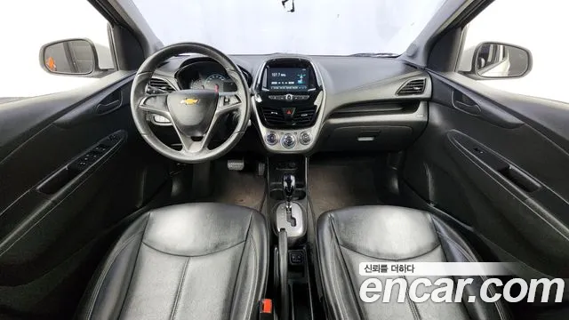 Chevrolet Korea Spark — интерьер