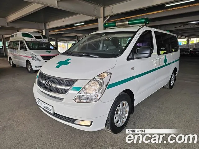Hyundai Starex
