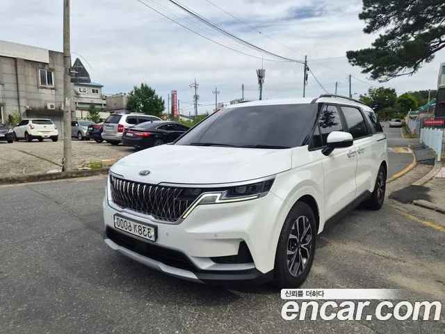 Kia Carnival — экстерьер