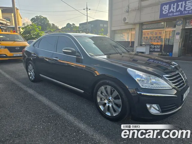 Hyundai Equus