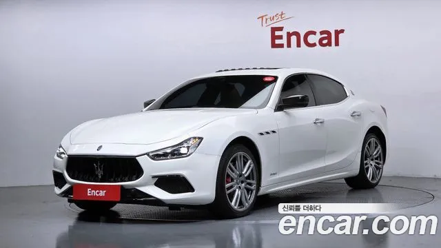 Maserati Ghibli