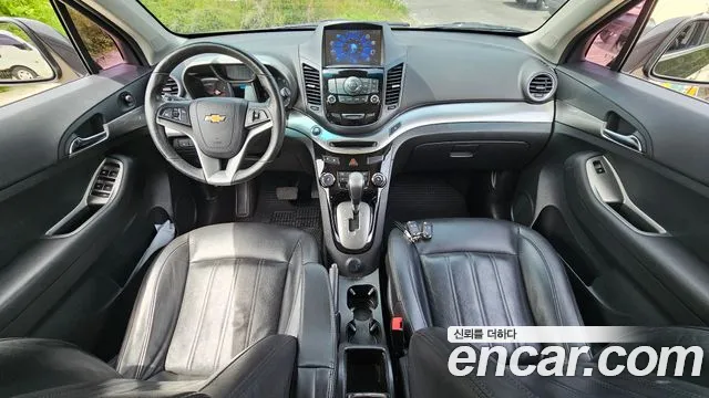 Chevrolet Korea Orlando — интерьер