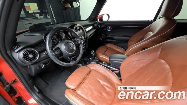 MINI Cooper Convertible — интерьер