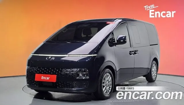 Hyundai Staria