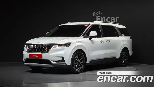Kia Carnival — экстерьер
