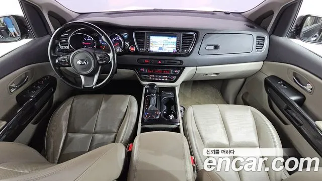 Kia Carnival — интерьер
