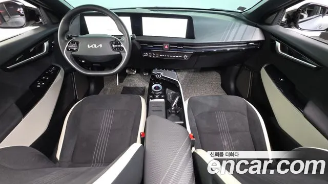 Kia EV6 — интерьер