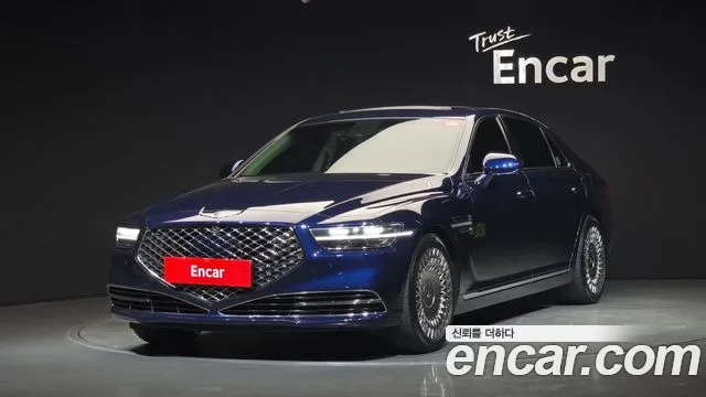 Genesis G90