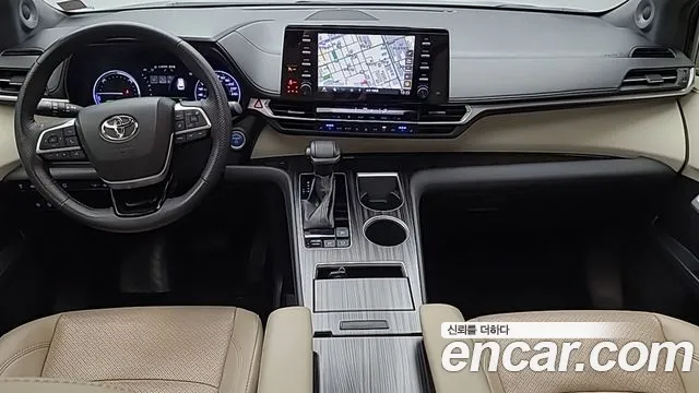 Toyota Sienna — интерьер