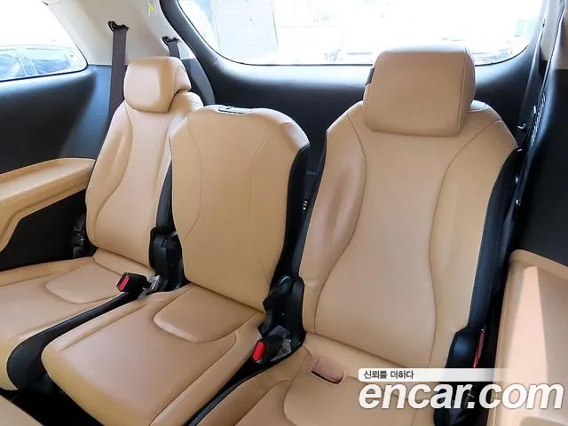 Kia Carnival — интерьер
