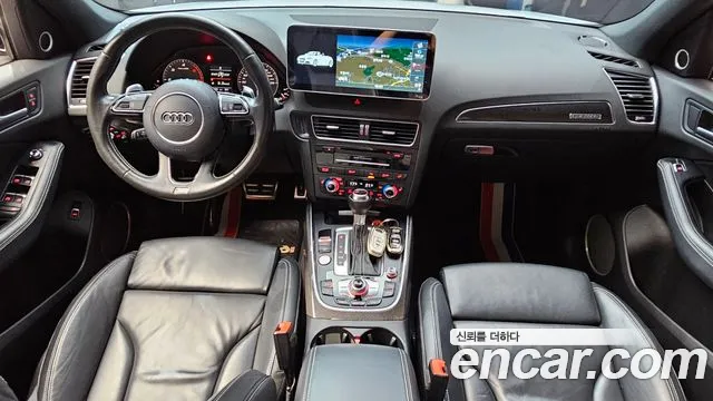Audi SQ5 — интерьер