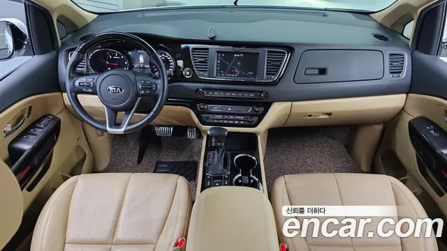 Kia Carnival — интерьер