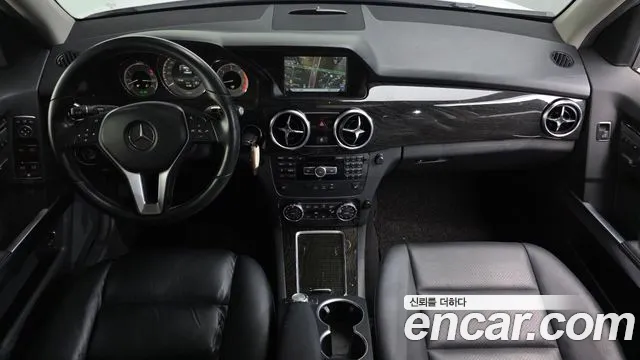 Mercedes-Benz GLK-класс — интерьер