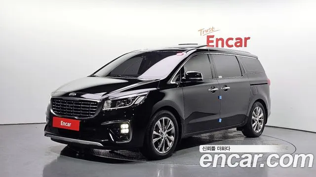 Kia Carnival — экстерьер