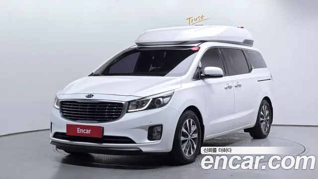 Kia Carnival — экстерьер