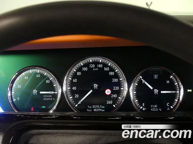 Rolls-Royce Phantom — интерьер