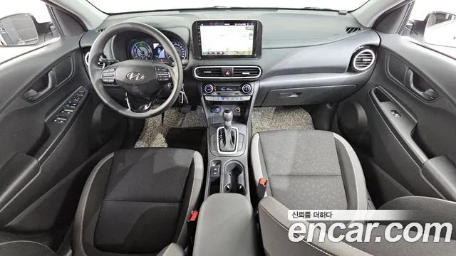 Hyundai Kona — интерьер