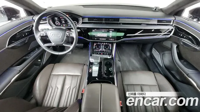 Audi A8 — интерьер