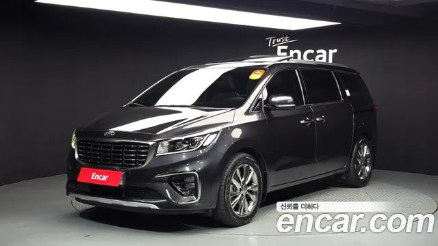 Kia Carnival — экстерьер