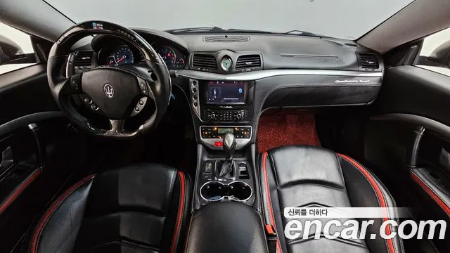 Maserati GranTurismo — интерьер