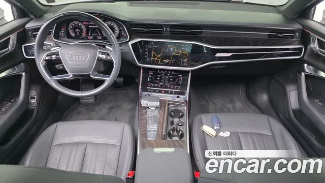 Audi A6 — интерьер