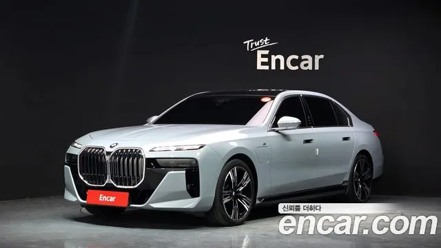 BMW 7 серия