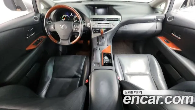 Lexus RX — интерьер