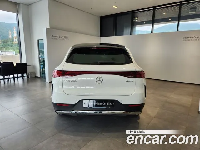 Mercedes-Benz EQE — интерьер
