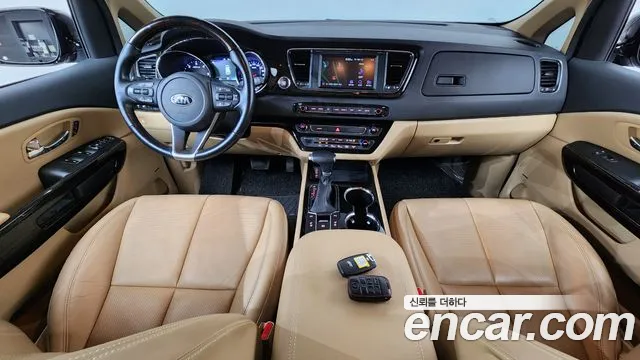 Kia Carnival — интерьер
