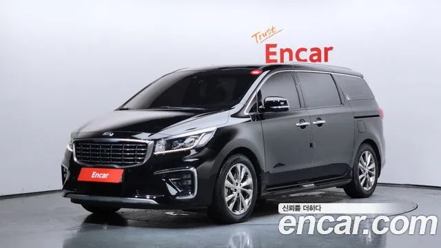 Kia Carnival — экстерьер