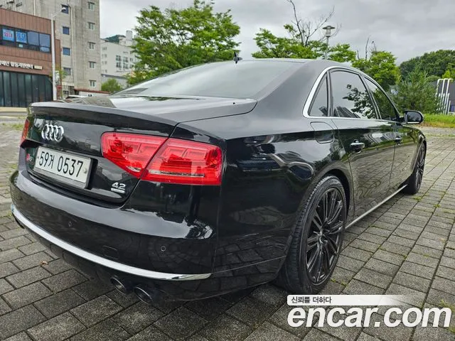 Audi A8 — интерьер