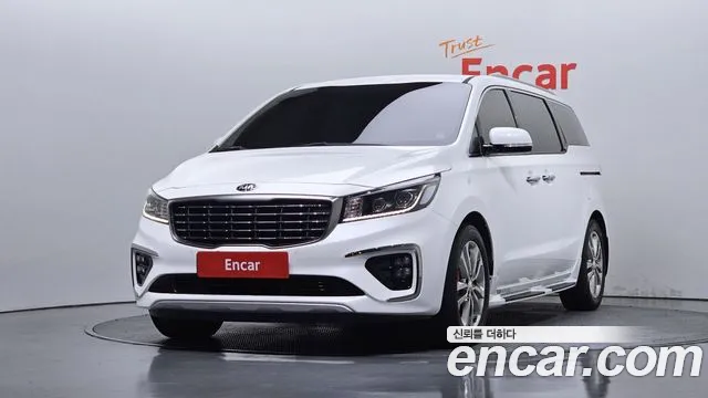 Kia Carnival — экстерьер