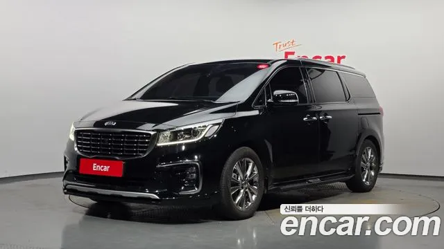 Kia Carnival — экстерьер