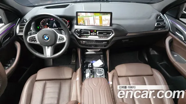 BMW X4 — интерьер