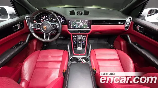 Porsche Cayenne — интерьер