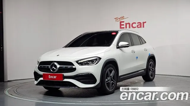Mercedes-Benz GLA-класс
