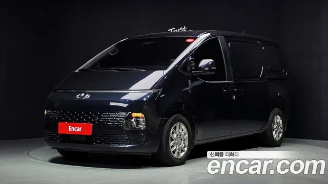 Hyundai Staria