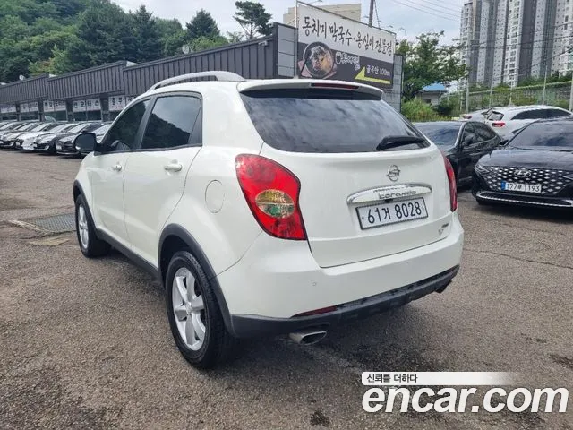 KG Mobility Korando — интерьер