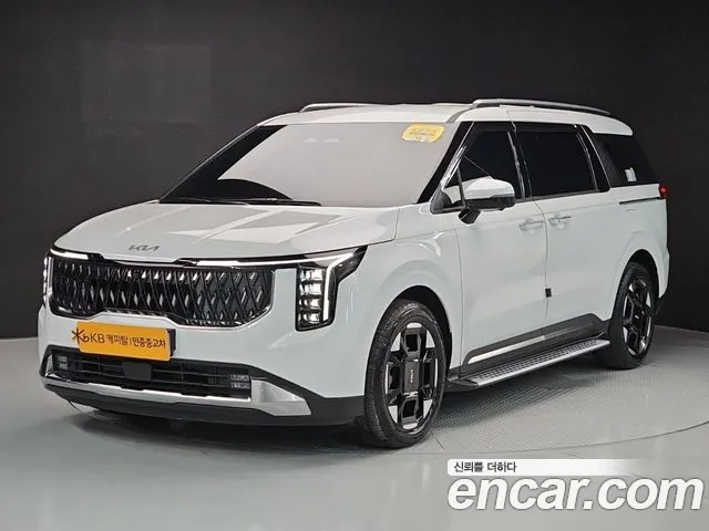 Kia Carnival — экстерьер