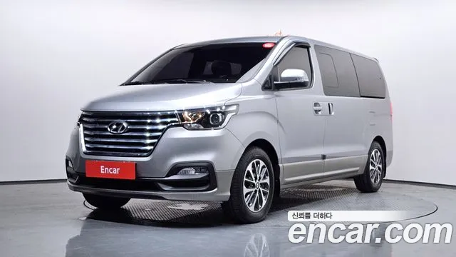 Hyundai Starex