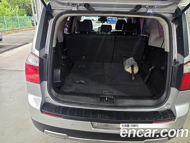 Chevrolet Korea Orlando — интерьер