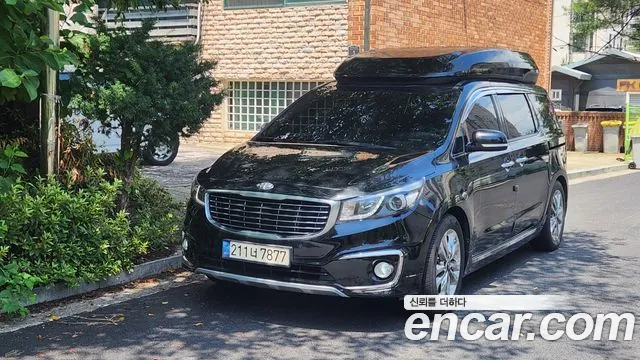 Kia Carnival — экстерьер