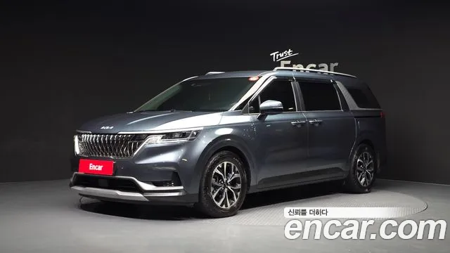 Kia Carnival — экстерьер