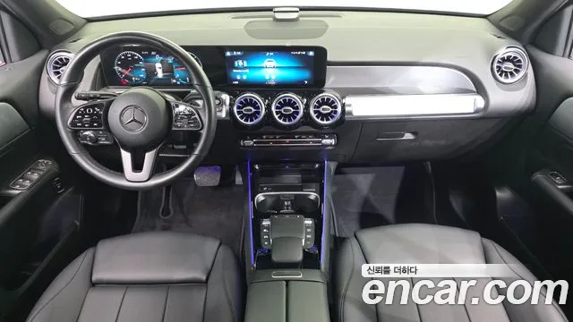 Mercedes-Benz GLB-класс — интерьер