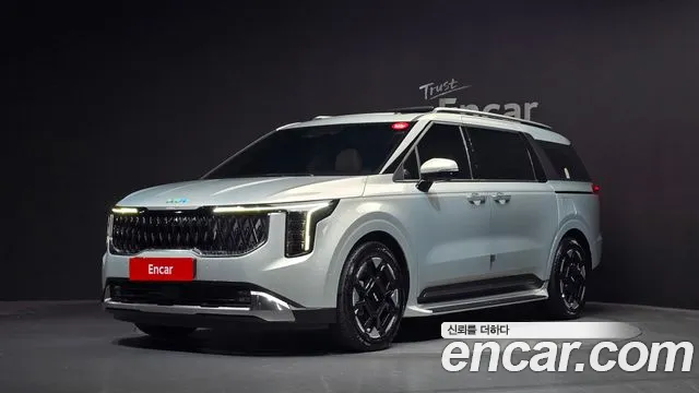 Kia Carnival — экстерьер