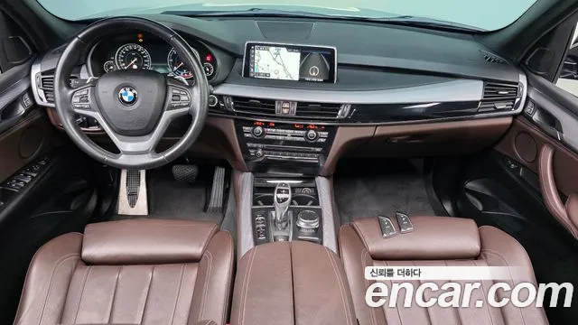 BMW X5 — интерьер