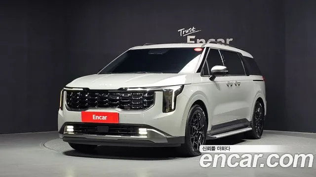 Kia Carnival — экстерьер