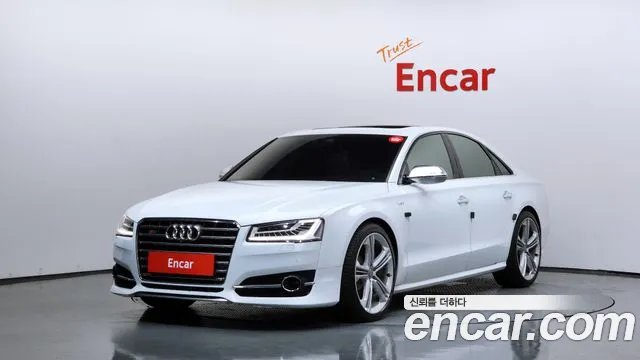 Audi S8
