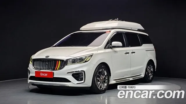 Kia Carnival — экстерьер